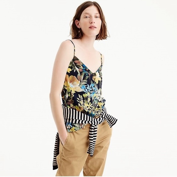 🎄J. Crew camisole in watercolor floral - Picture 2 of 4